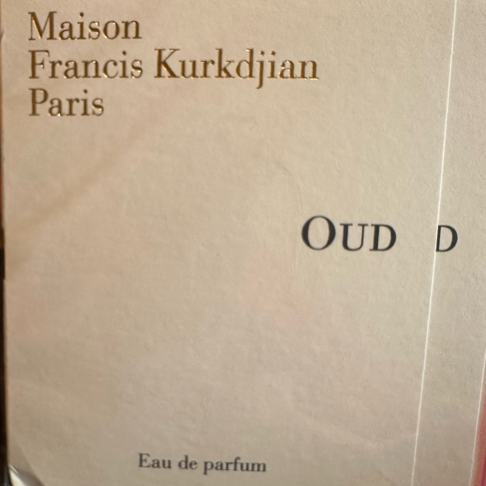 Maison Francis Kurkdjian OUD Eau de Parfum - 2ML White and Gold discounted ship
